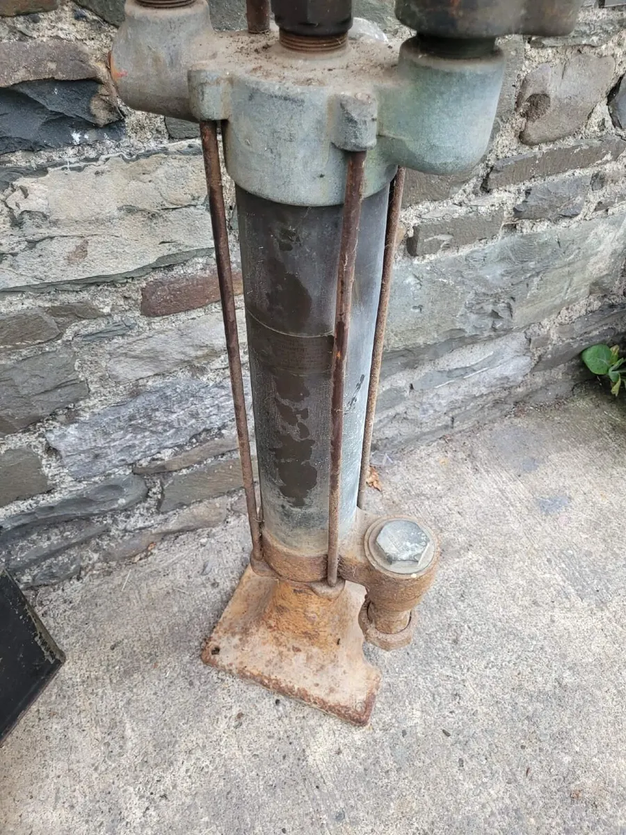 1915 Gilbert & Barker Petrol Pump - Image 3