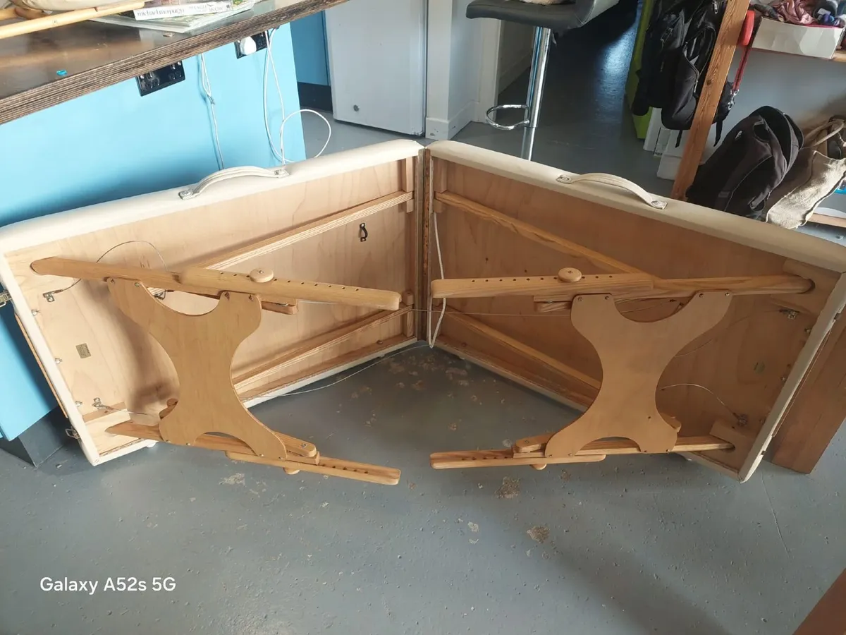 Massage table - Image 3