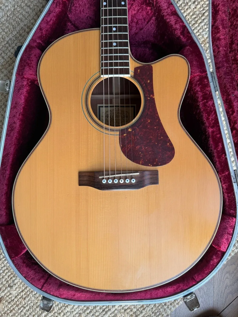 Freshman Guitar - Image 2