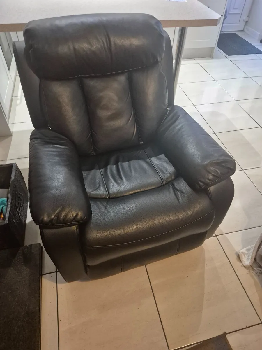 Black leather recliner armchair - Image 1