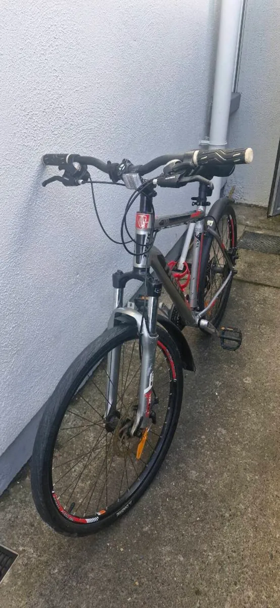 Trek 3700 - Image 1