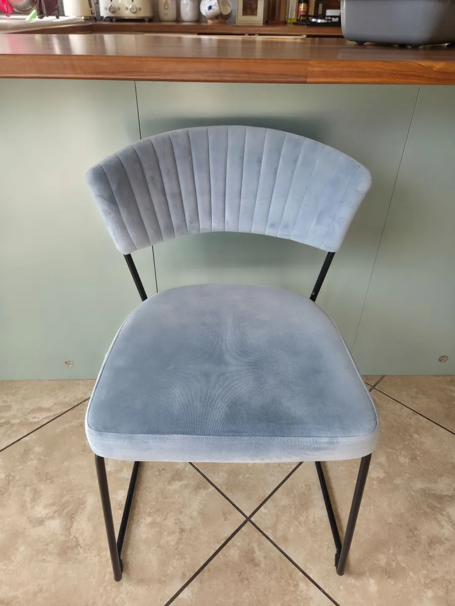 Dining chairs - Image 2