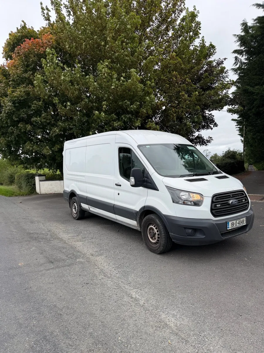 Ford transit 350 - Image 2