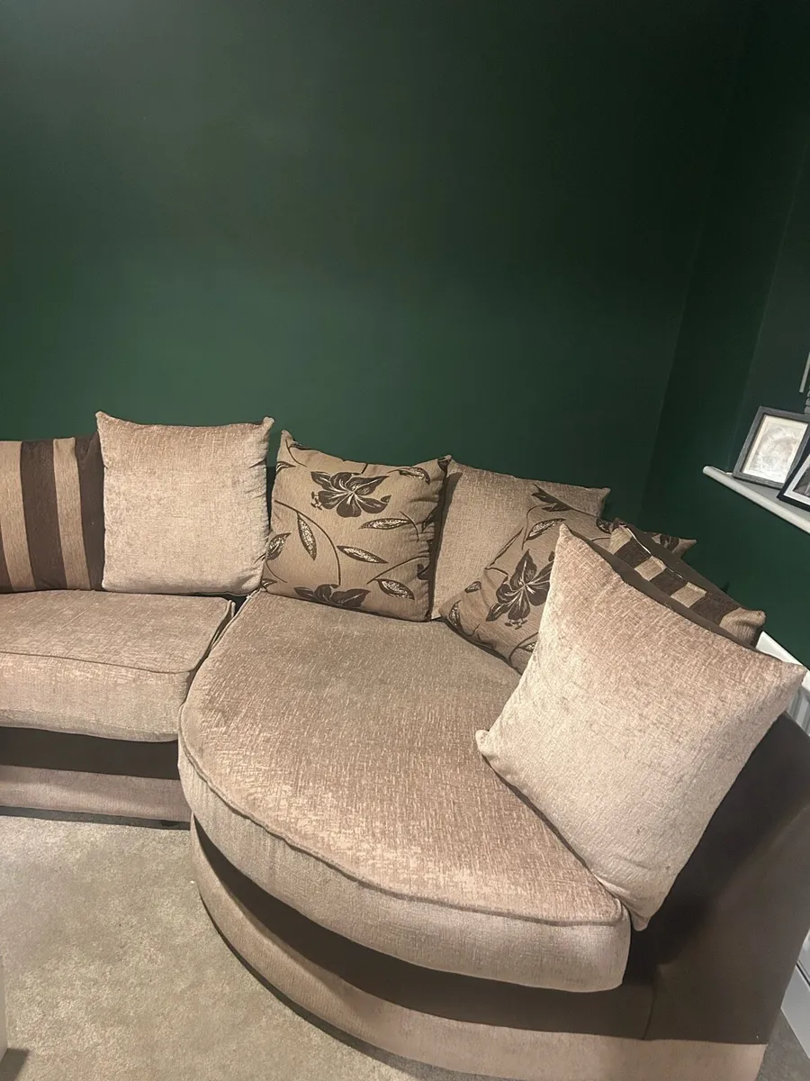 Brown fabric Sofa - Image 2