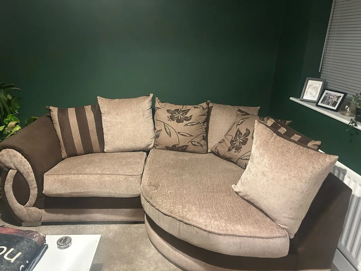 Brown fabric Sofa - Image 4