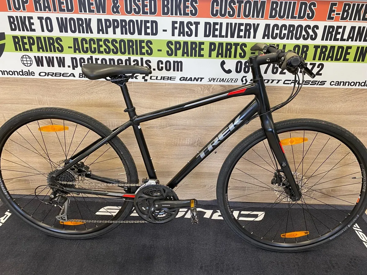 Trek FX3 (Excellent condition) - Image 4