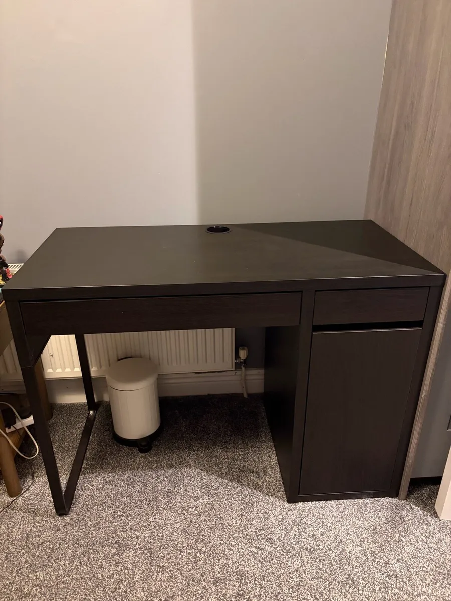 Ikea desk - Image 1