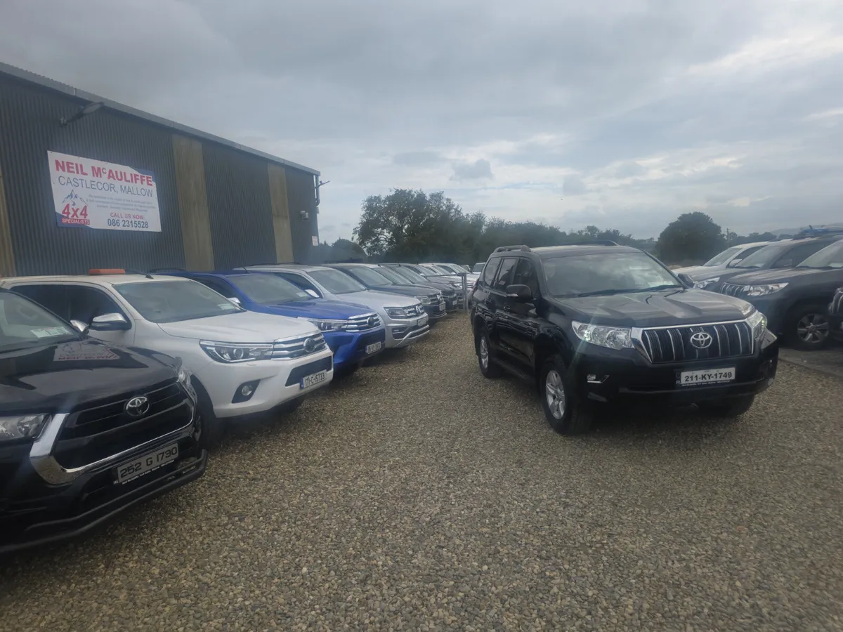 Toyota Land Cruiser LC Business Class 204Bhp - Image 1