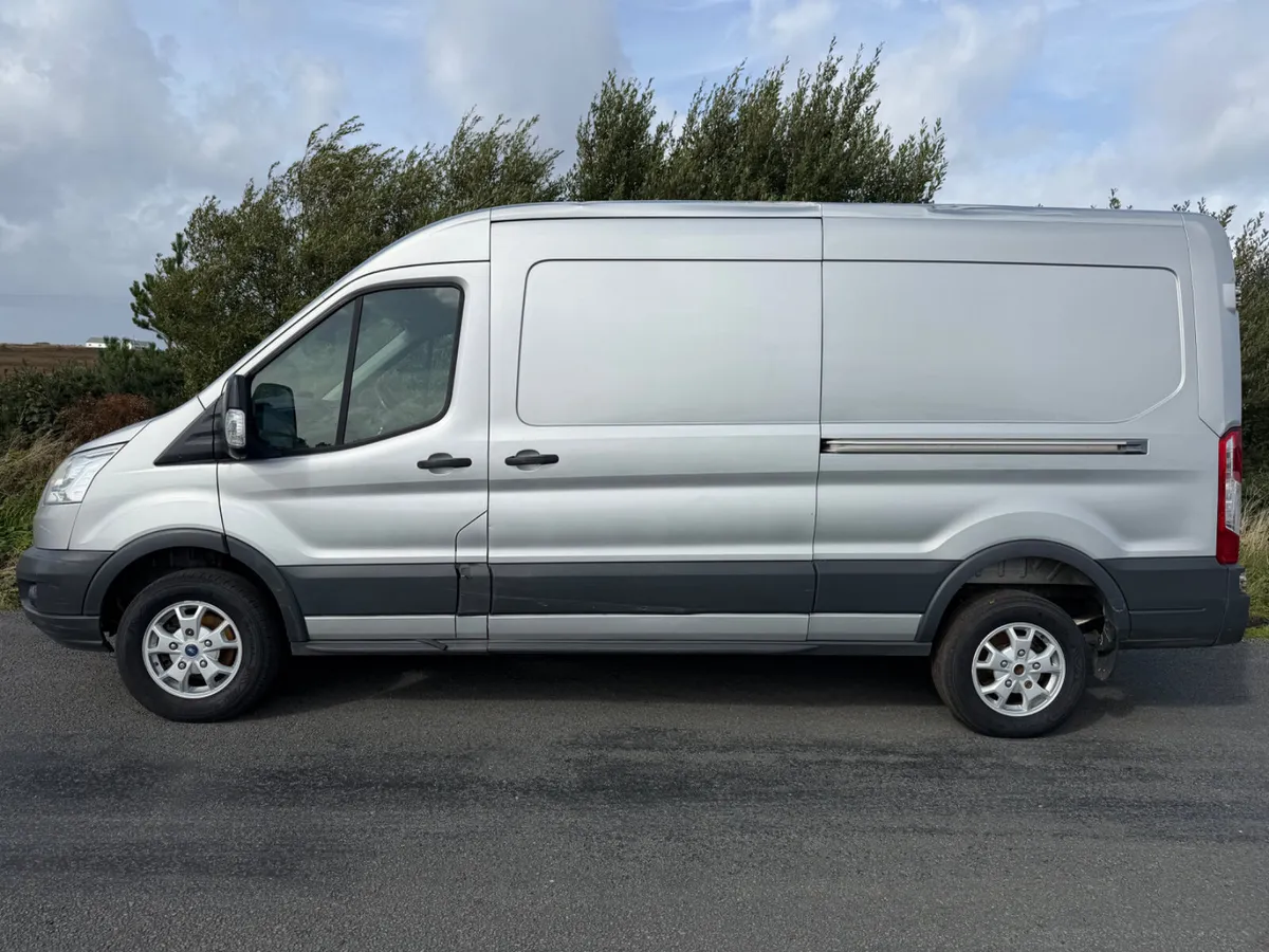 Ford Transit 2015 - Image 2