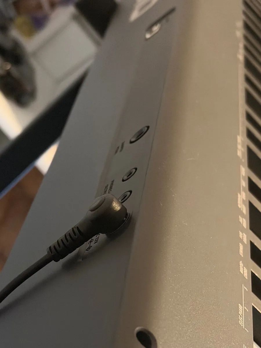 Casio CDP-S110 Digital Piano + Stand – Excellent C - Image 4