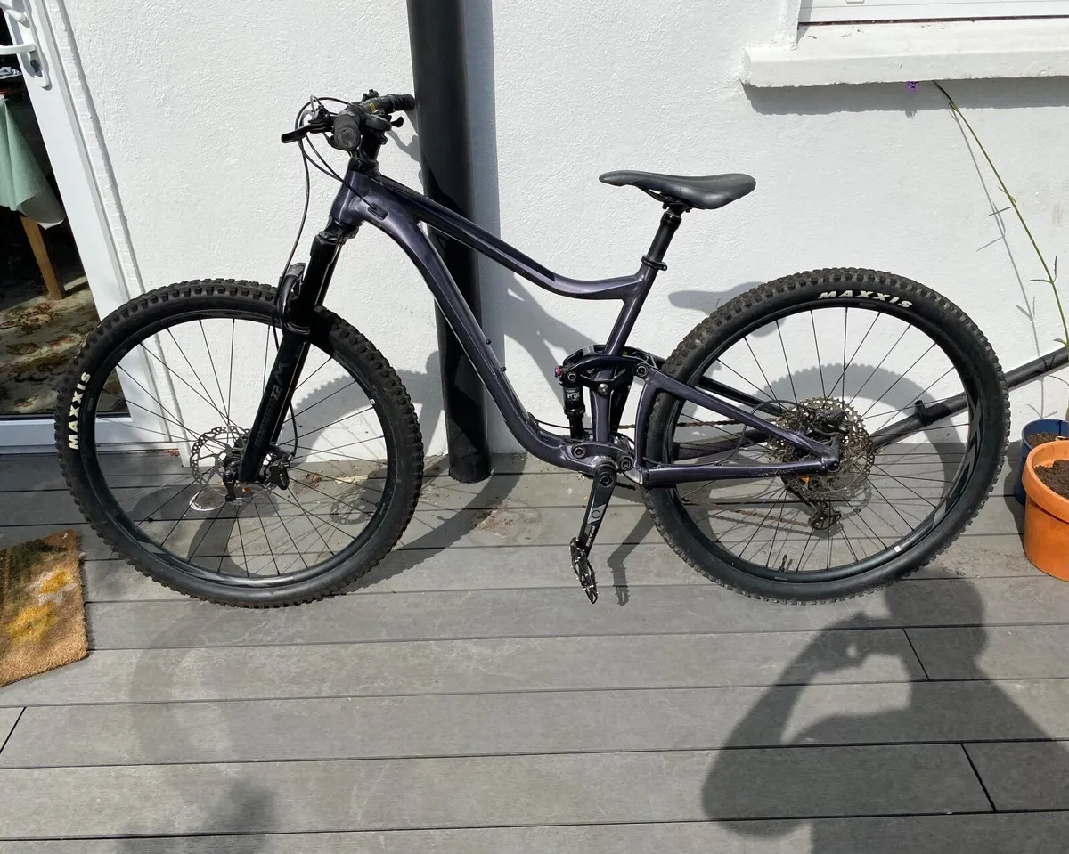 Giant Trance 2022 mountain buke - Image 3