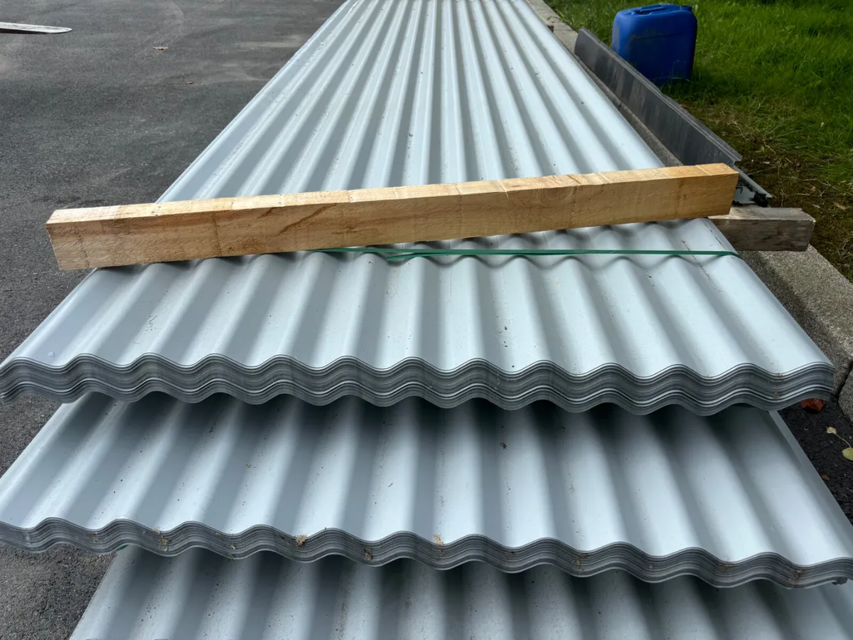 CORRUGATED SHEETING CLEARANCE SALE €2.99ft - Image 1