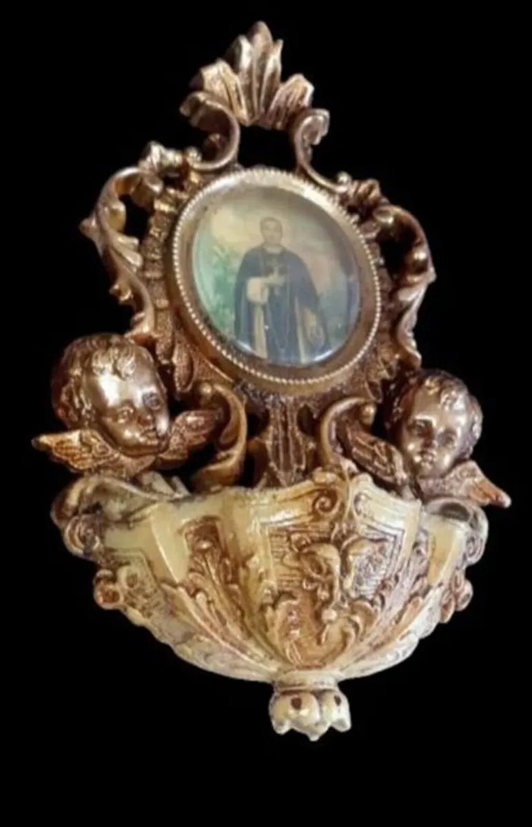 Vintage Ornate Brass Holy Water Font / Stoup - Image 2