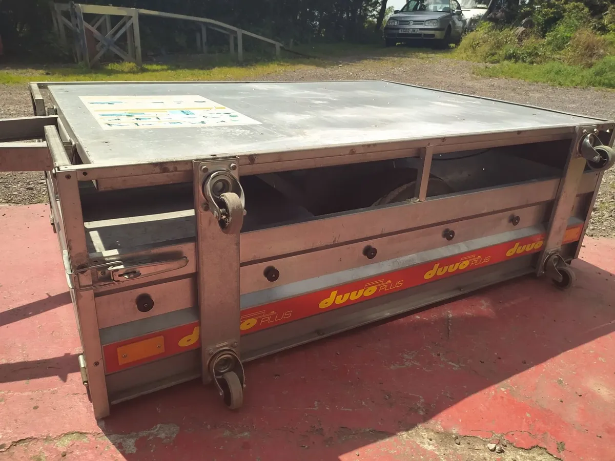 DUUO 2 TRAILERS IN 1UNIQUE! 2AQUAROLL FRESH/2WASTE - Image 1
