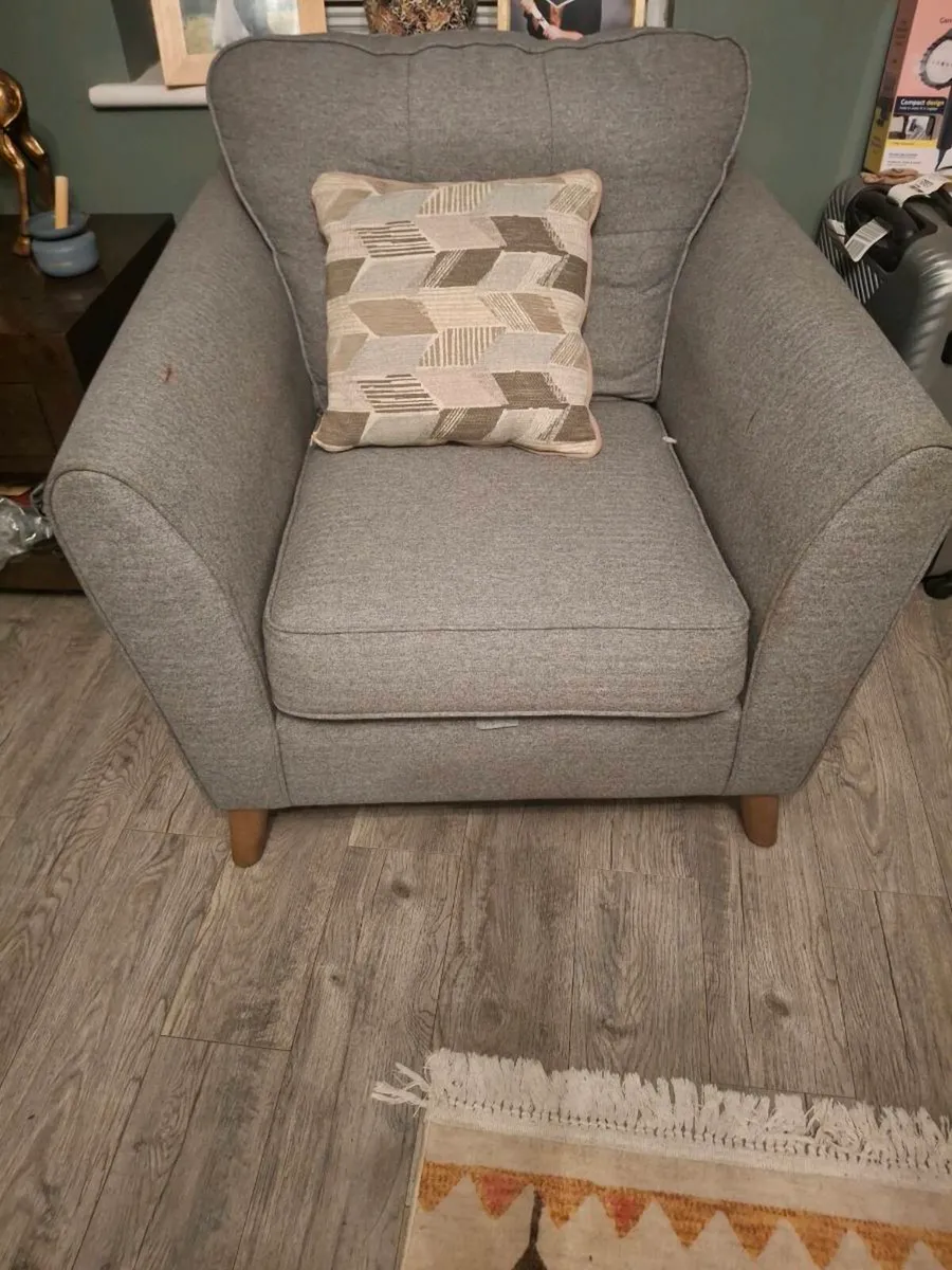 Two grey armchairs - Image 2