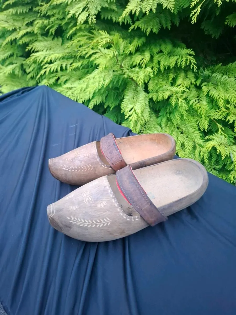 Vintage wood clogs postage possible - Image 2