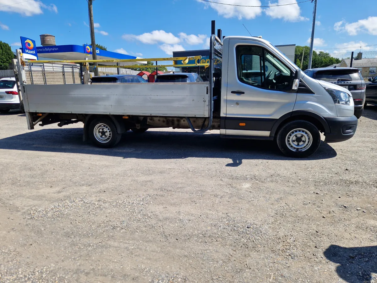 Ford Transit 2023 - Image 3