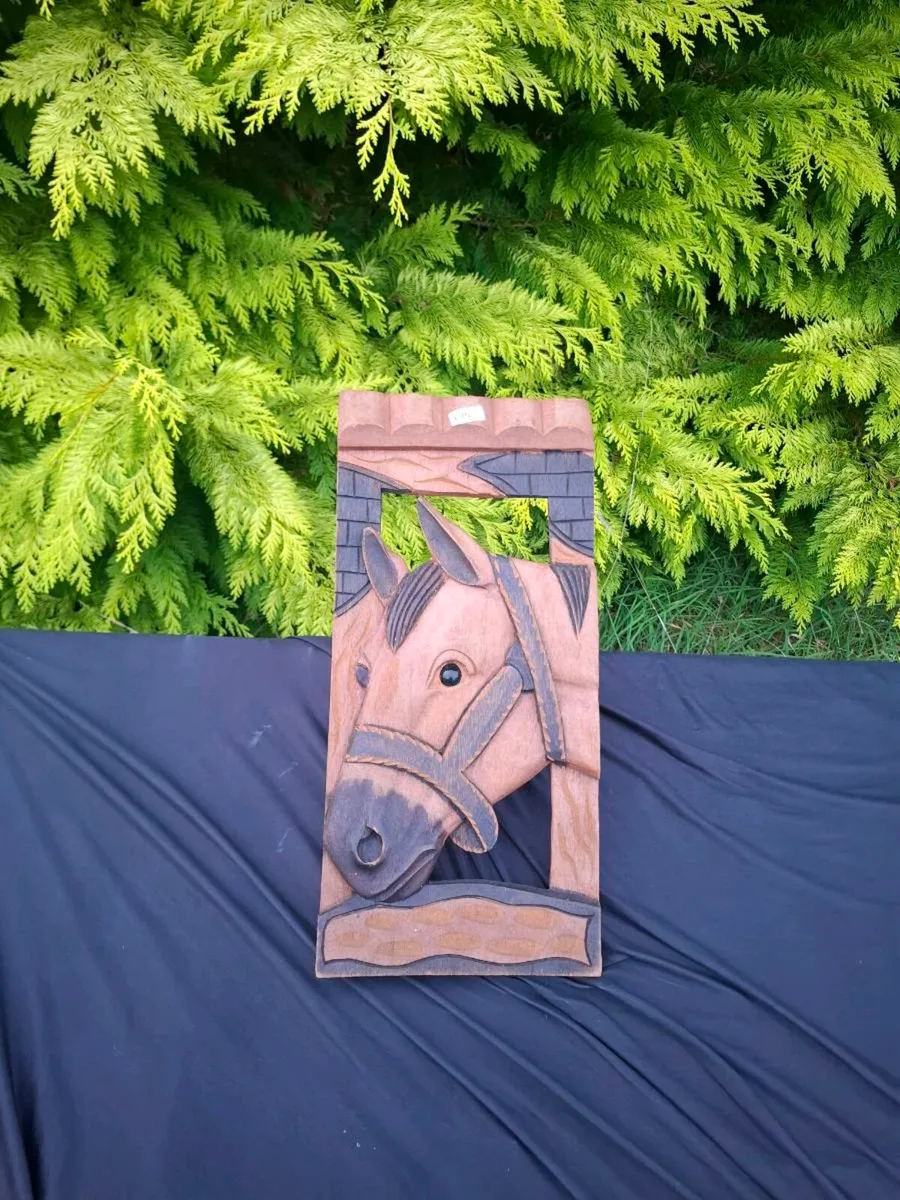 Wood horse decor postage possible