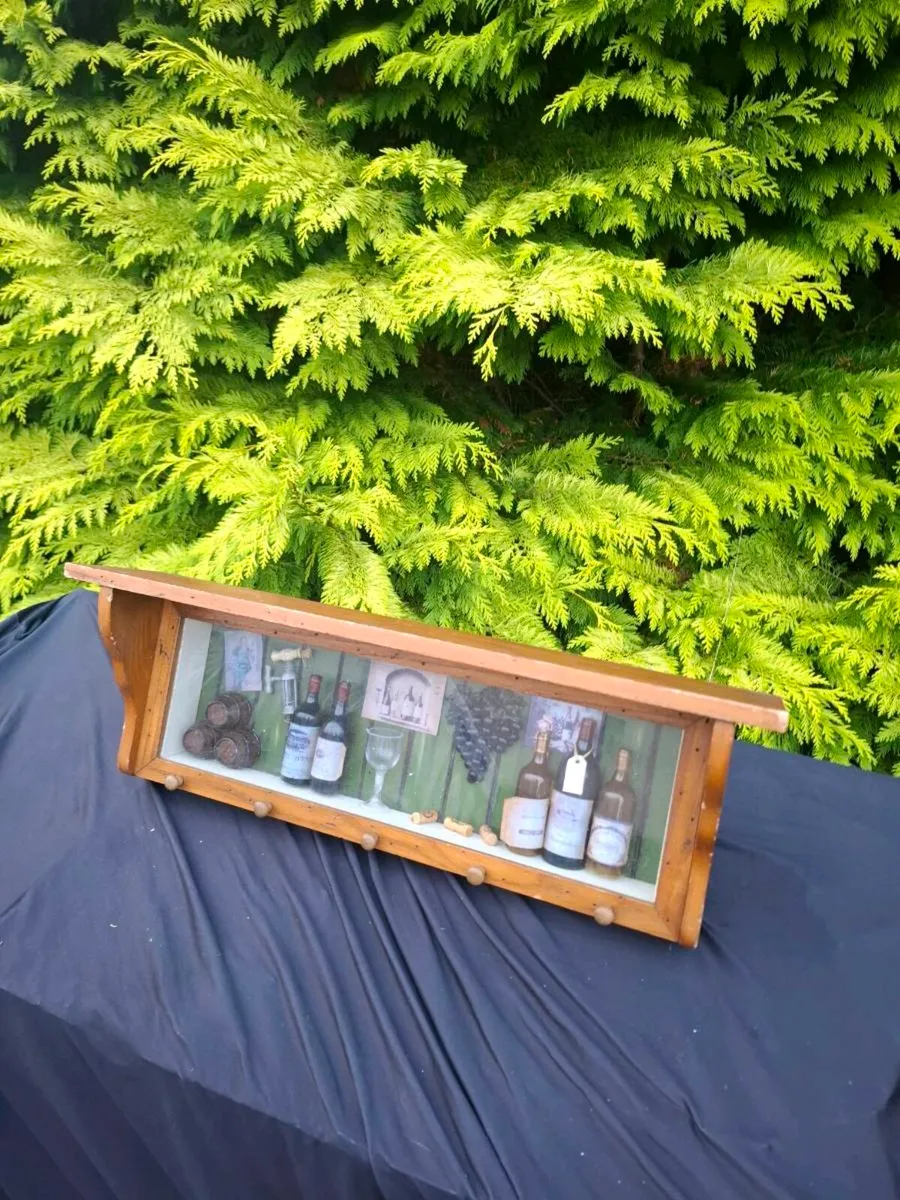 Wine kitchen towels shelf - Image 2
