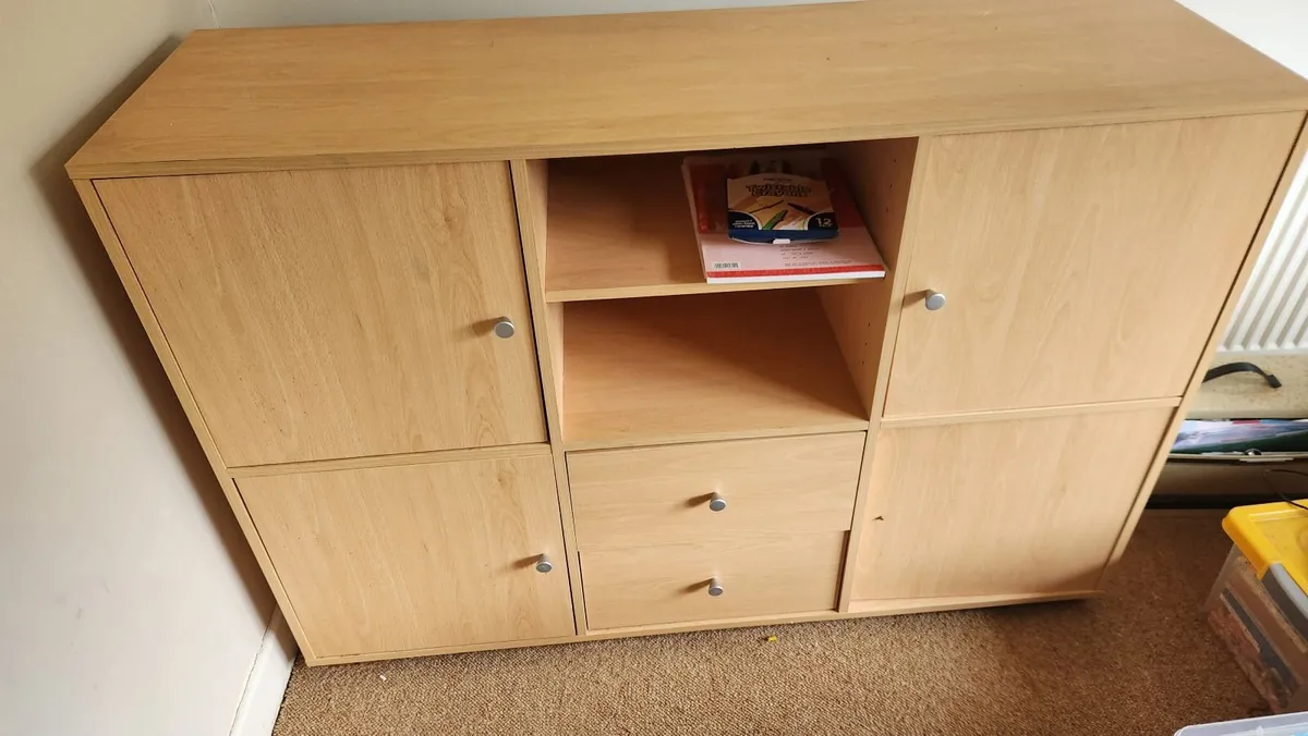 Cabinet - Image 2
