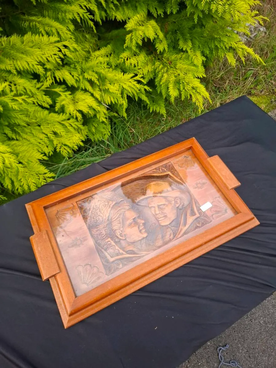 Wood sculpted tray - Image 2
