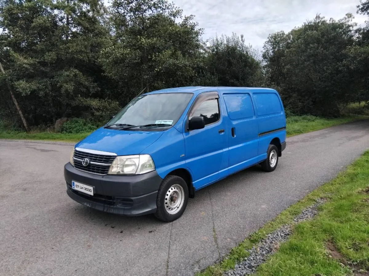 2007 hiace 120 bhp cvrt tested 03/27 - Image 1
