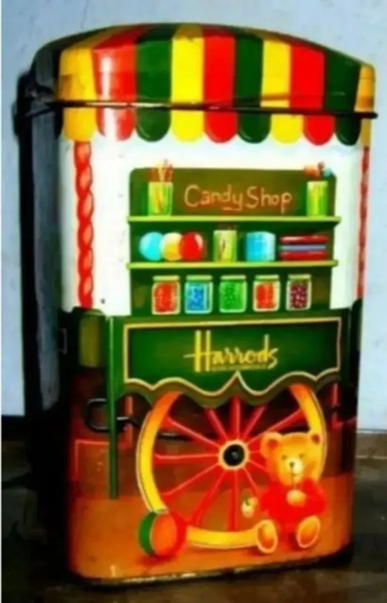 Vintage Harrods 'The Candy Shop' Moneybox - Image 4