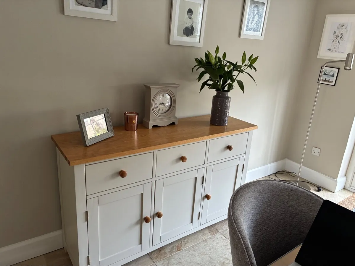 Side board - Image 2