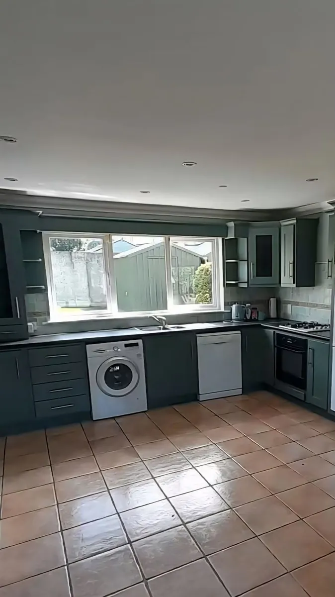 Kitchen Respraying Business Opportunity Nationwide - Image 1