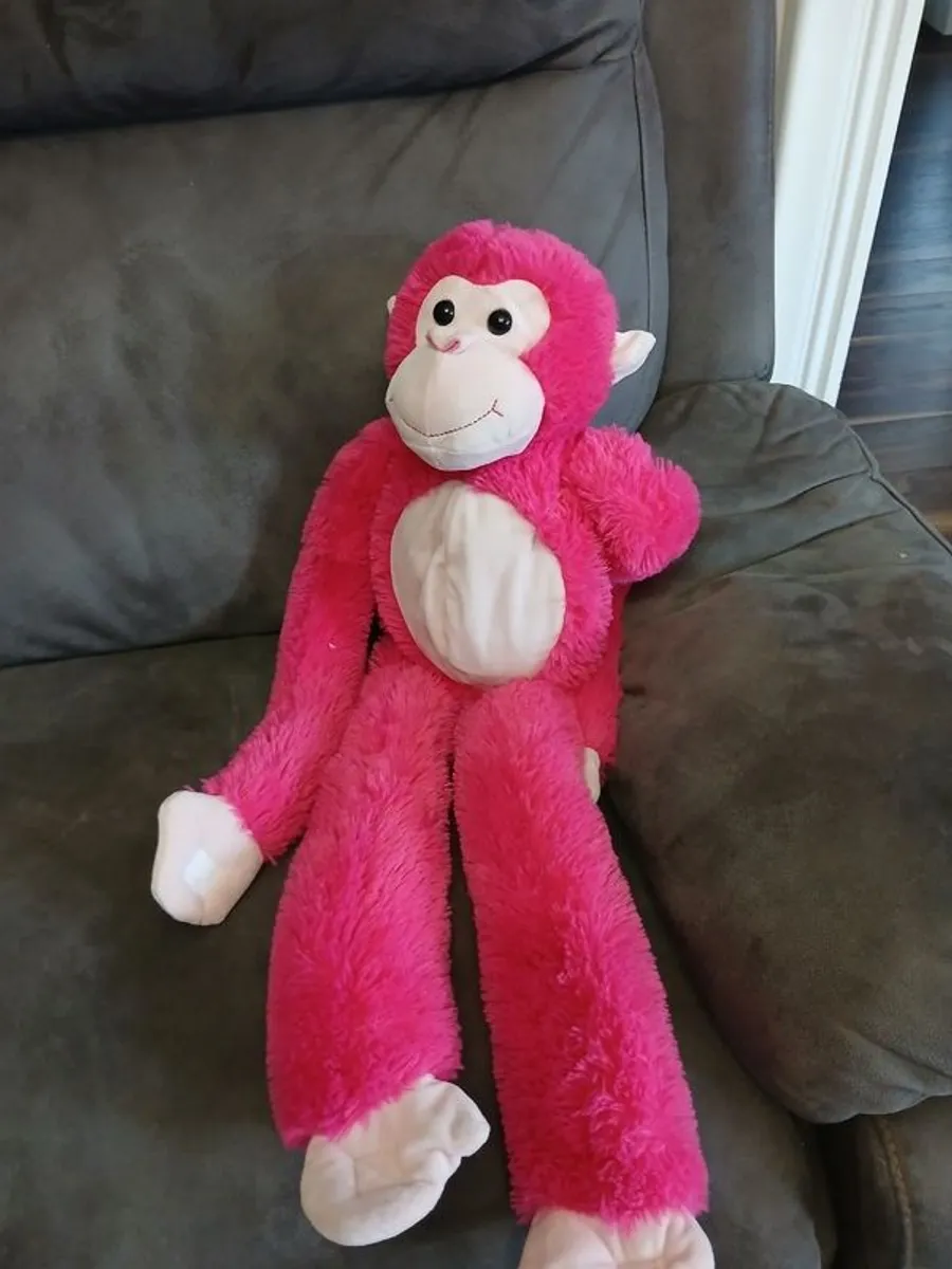 Playroom clear out - Huge assortment soft toys and teddies excellent condition great value- PRICE REDUCED AGAIN! - Image 3