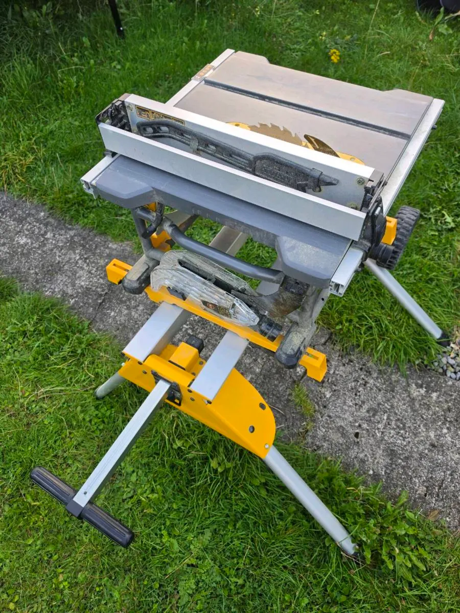 Dewalt DCS7485 cordless table saw - Image 3