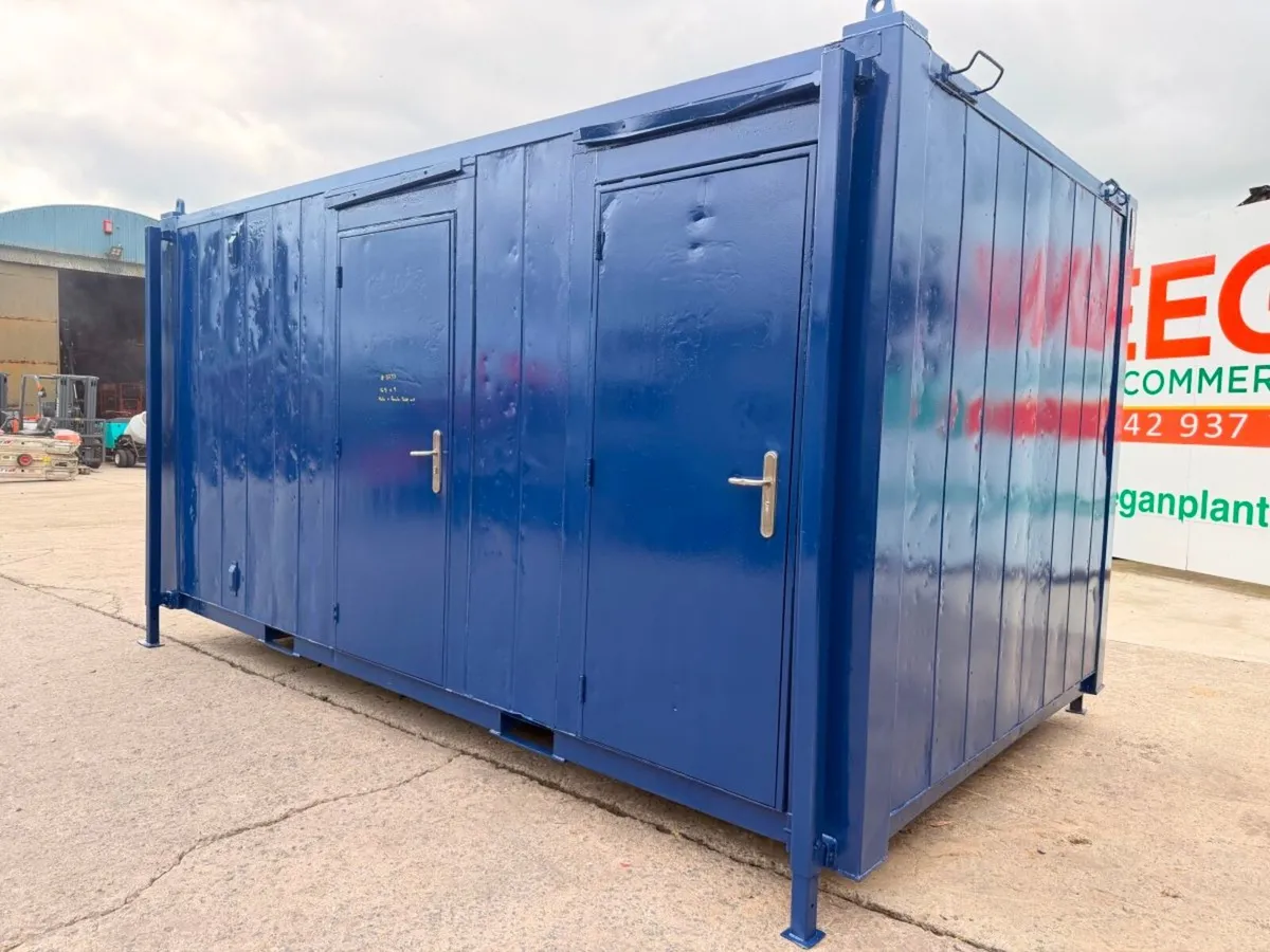 16.5ft x 9ft Male & Female Toilet Block  ++EURO++4 - Image 3