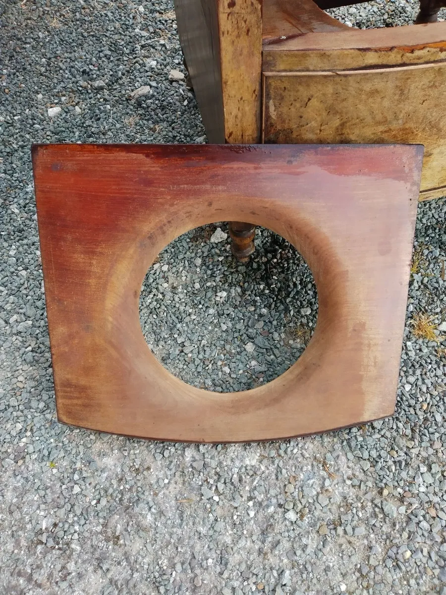 Antique solid Mahogany bow front Commode - Image 4