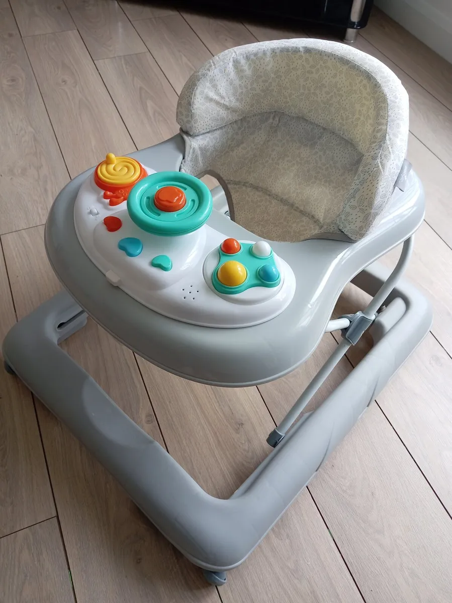 Baby walker