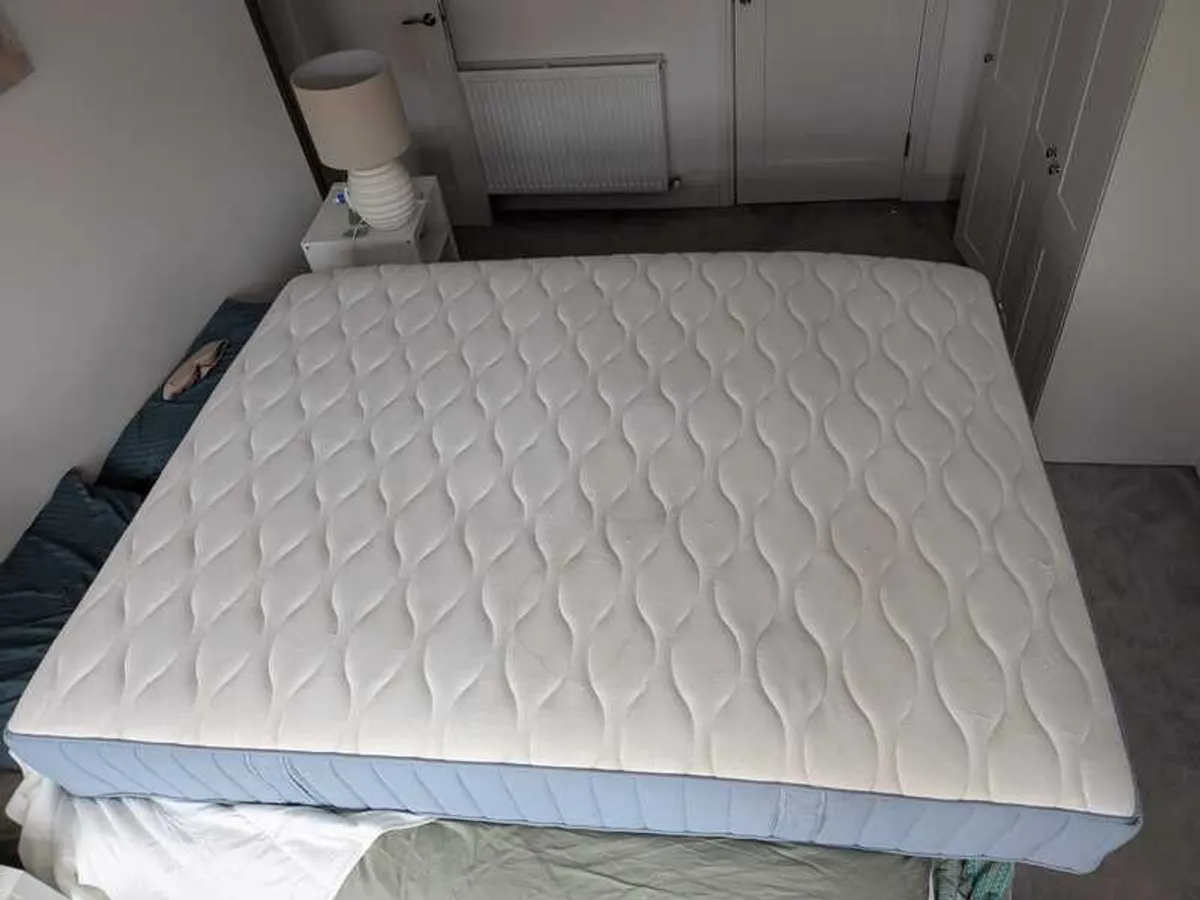 King size Matress - Image 1