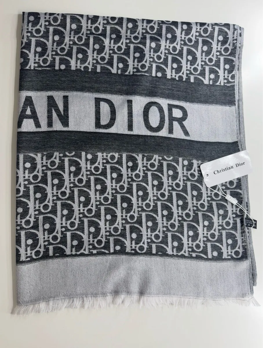 Scarfs - Image 2