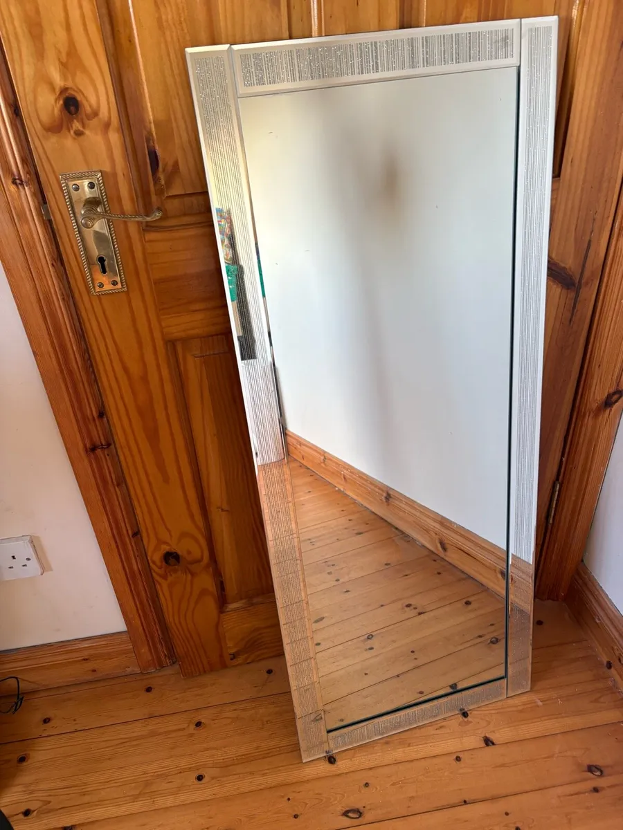 Mirror - Image 2