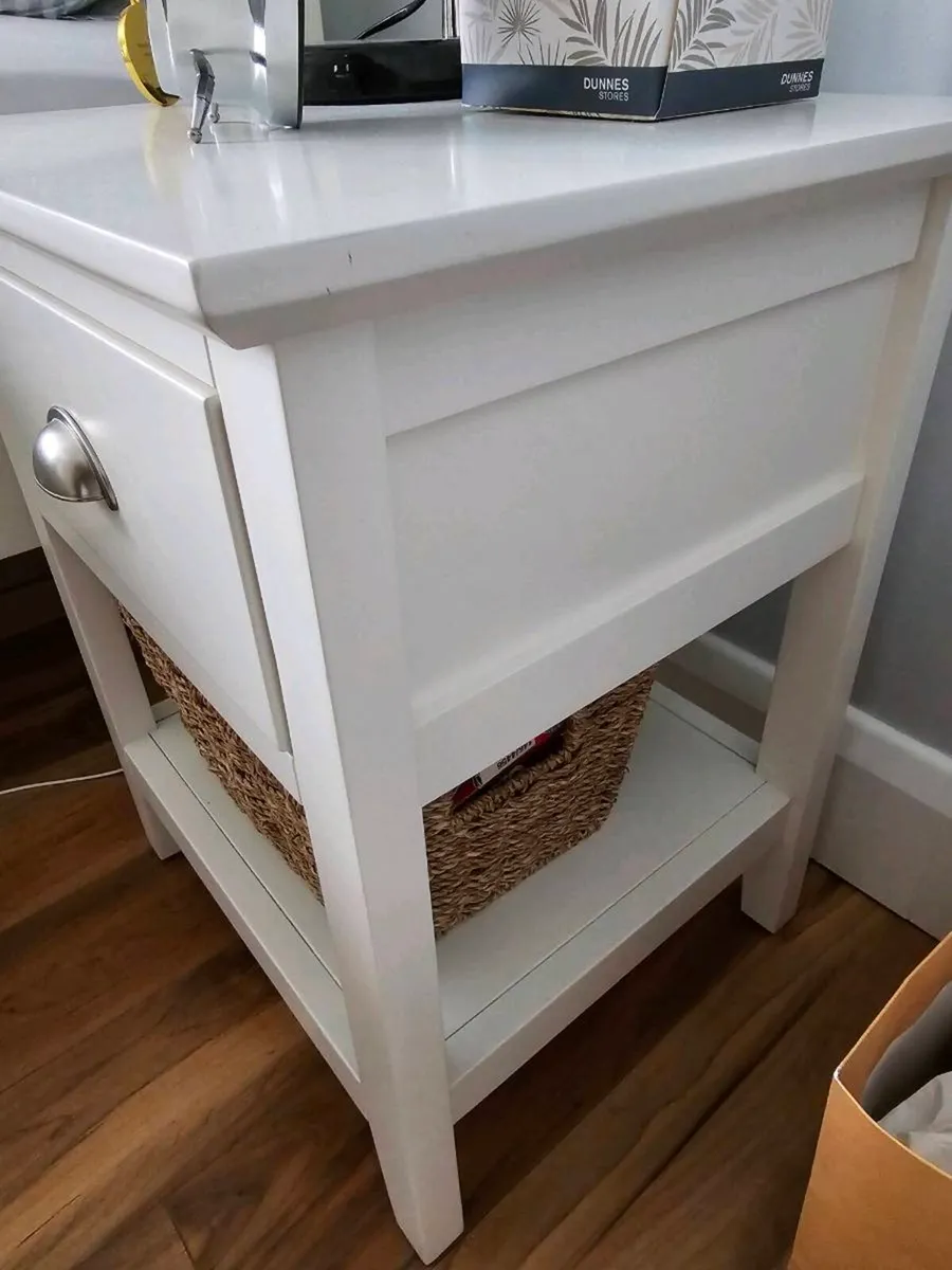 Ezliving Bedside table - Image 3