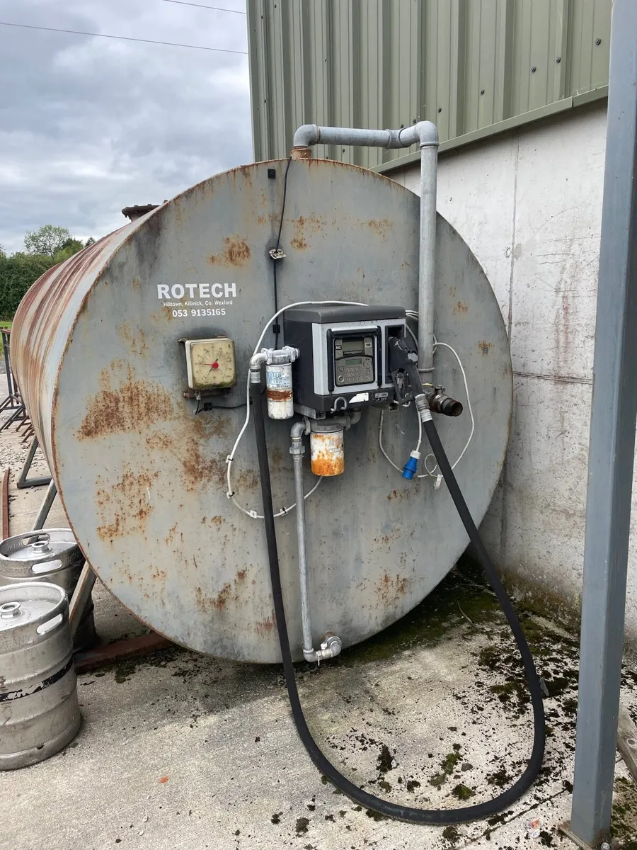 Fuel Tank - Image 4