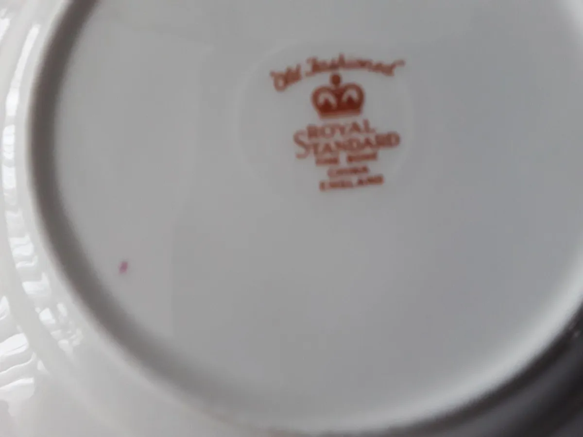 Six lovely stew or soup bowls collectible - Image 3