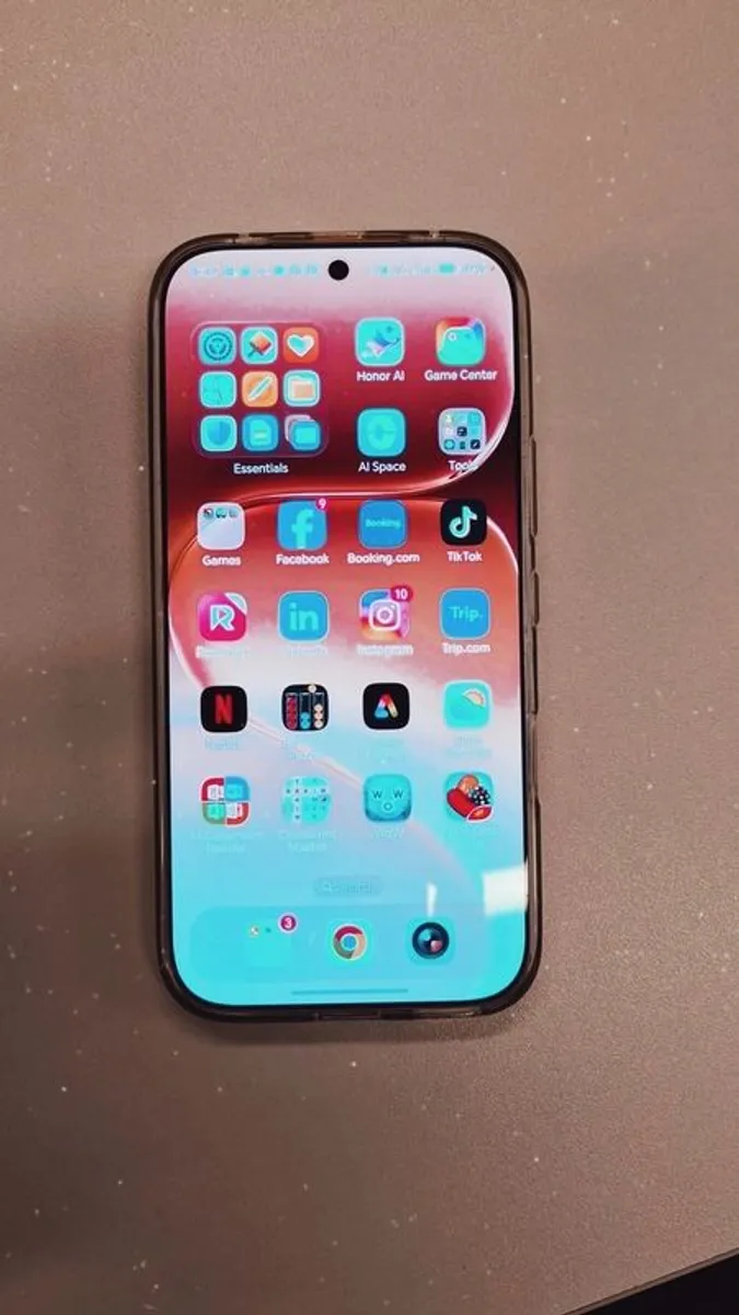 HONOR 600 (5G) - 256GB / 8GB RAM - Orange - Only 1 Month Old - Mint Condition - SIM Free - Image 4