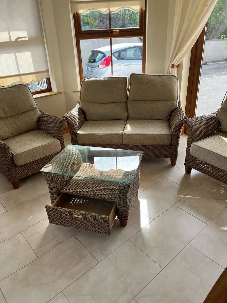 4 piece conservatory furniture - Image 4