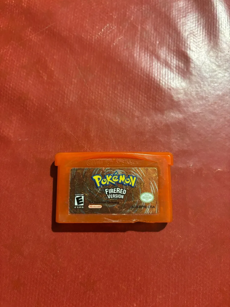 Original Pokémon fire red game boy advance - Image 1