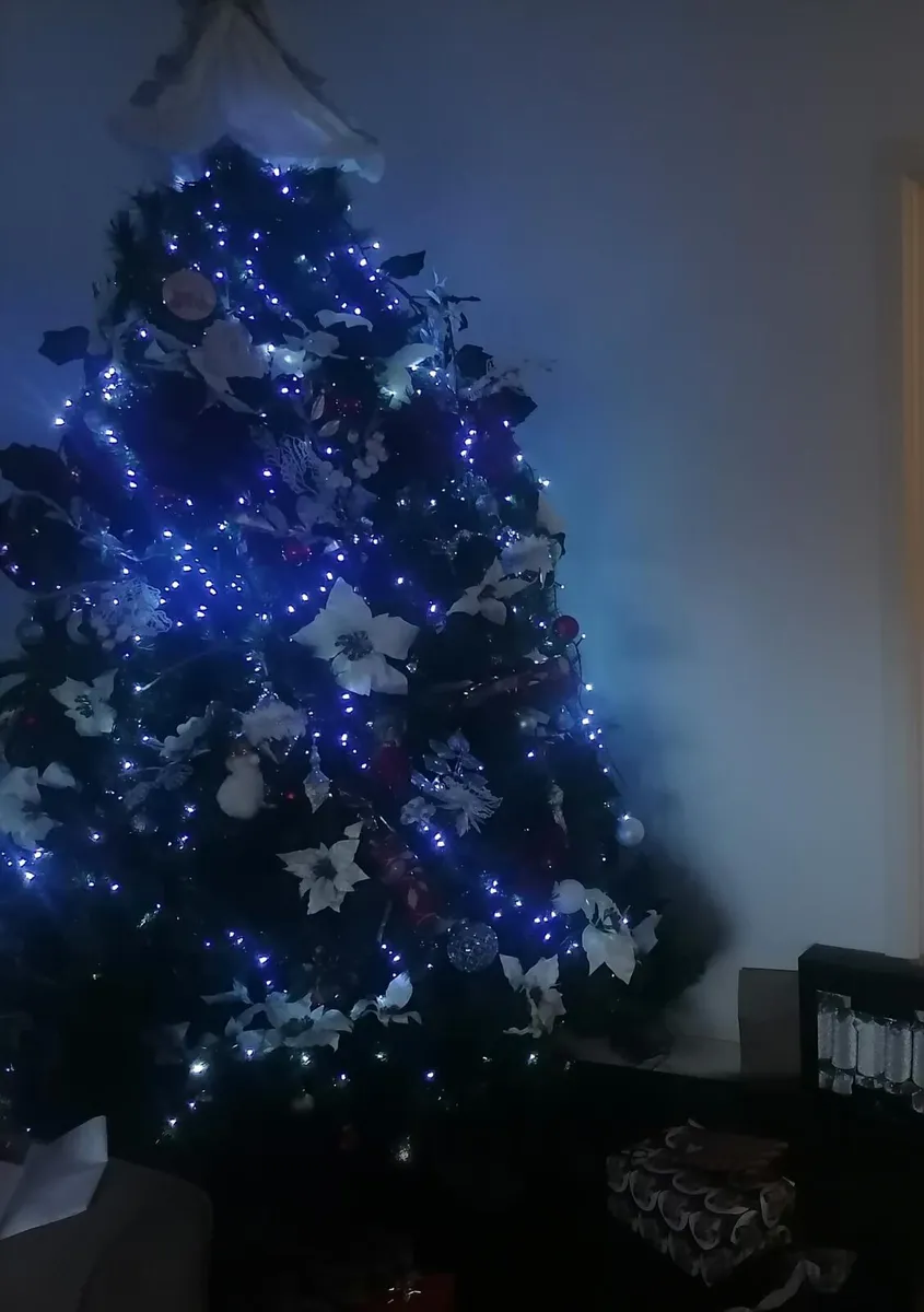 Christmas tree - Image 3