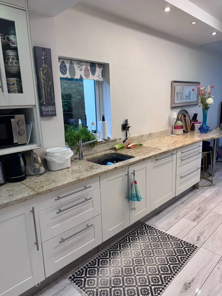 Ivory kitchen - Image 3