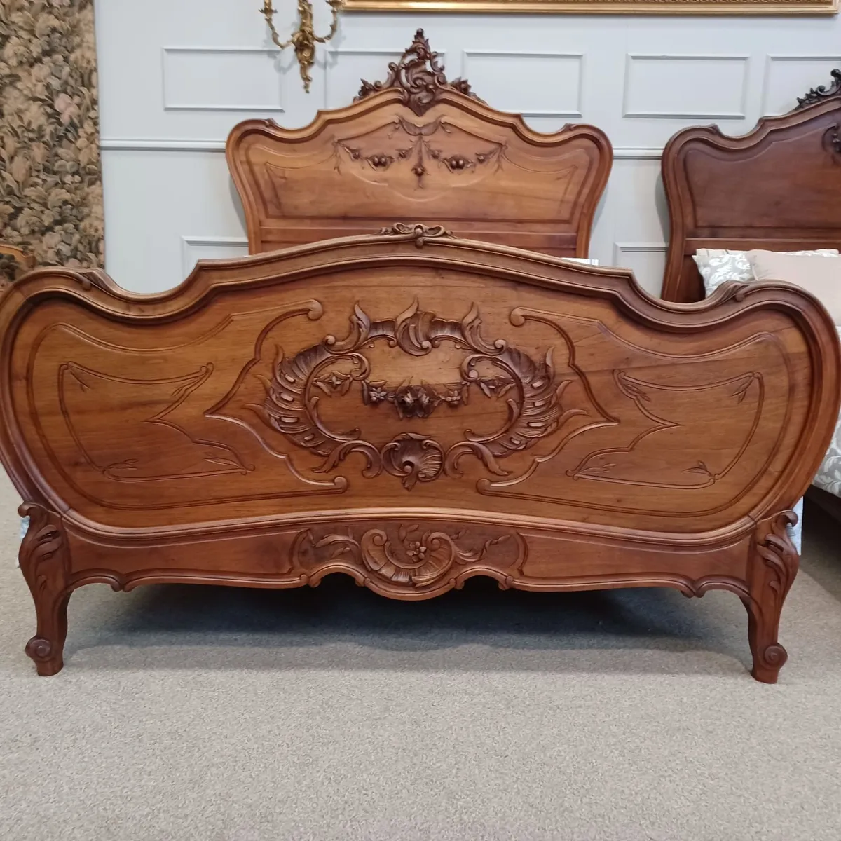 Two Antique Double Beds Louis XV - Image 4
