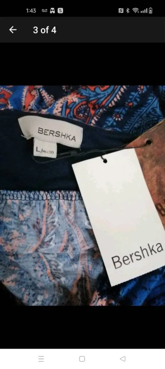 BERSHKA top with Stretch , new with tags size larg - Image 3