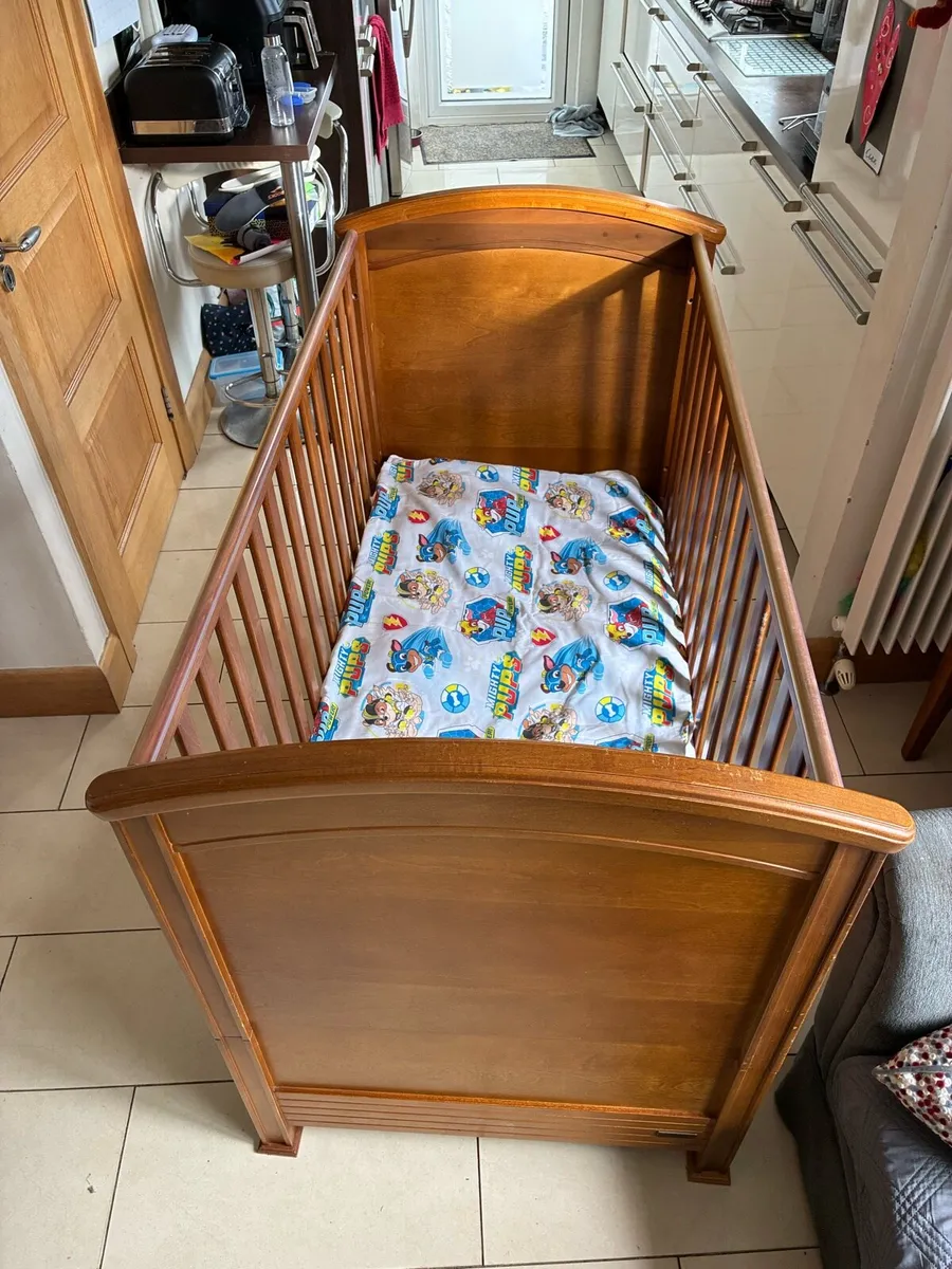 Cot - Excellent Condition - Raheny D5 - Image 2