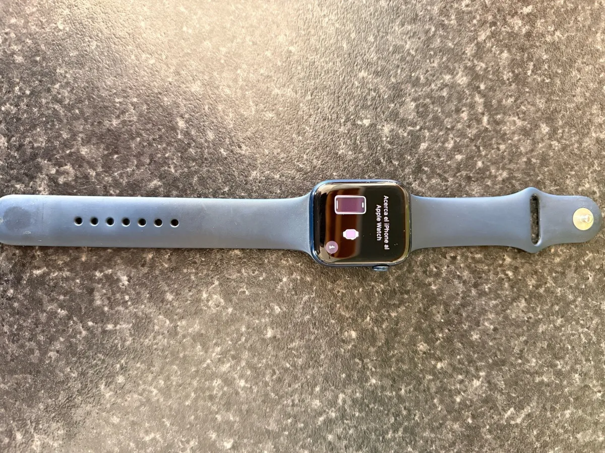Apple Watch - Image 4