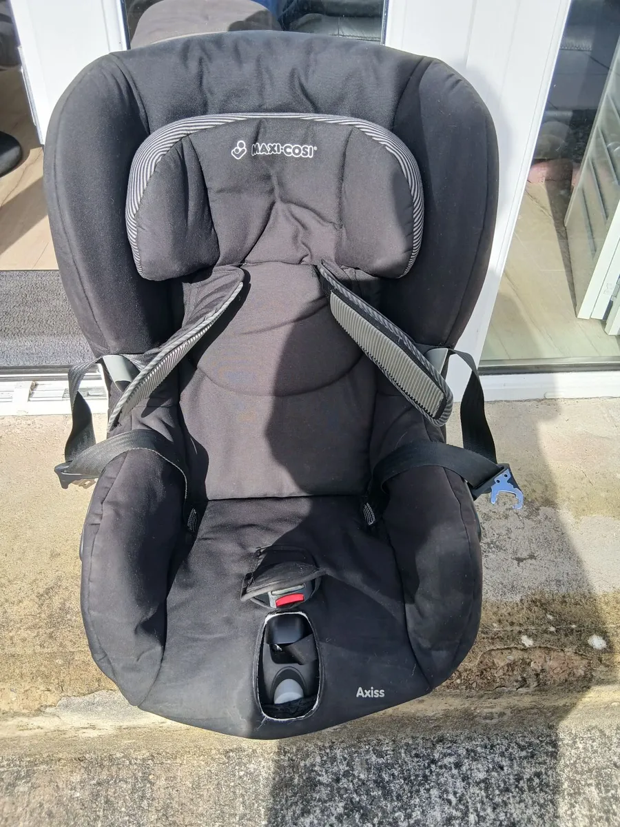 Baby car seat - Image 1